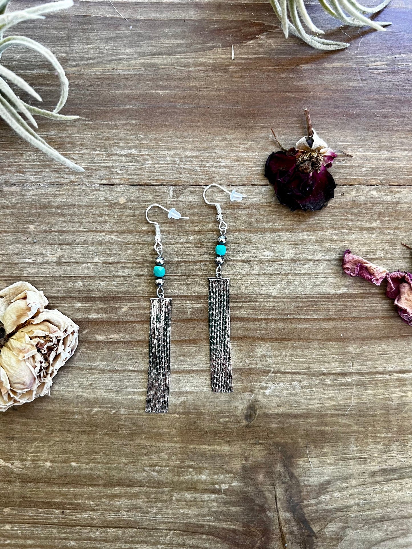 Mini chic earrings with genuine turquoise