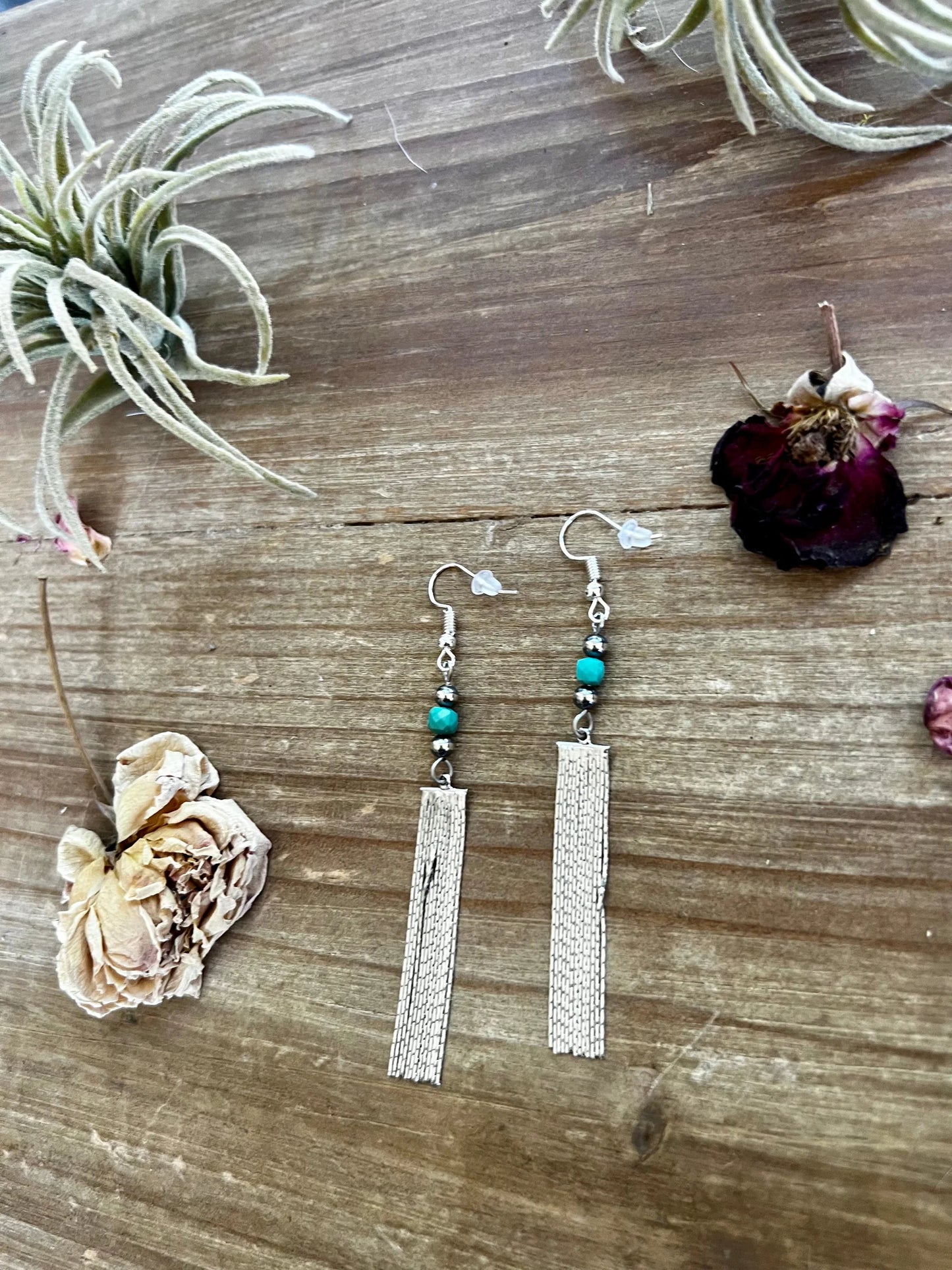 Mini chic earrings with genuine turquoise