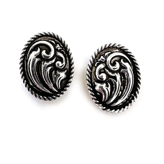 The Silver Spur Filigree Studs
