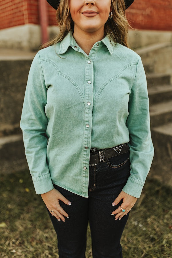 High Point Snaffle Bit Button Up
