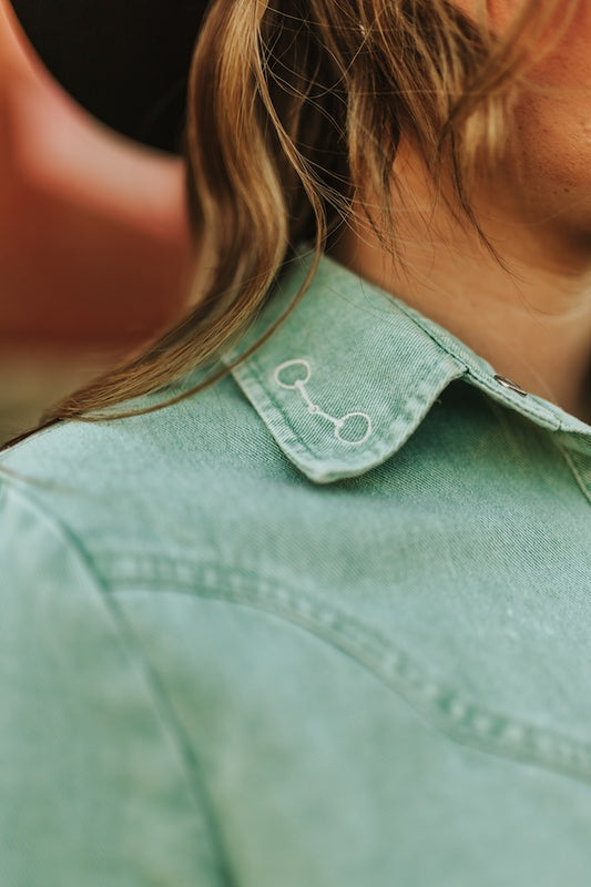 High Point Snaffle Bit Button Up